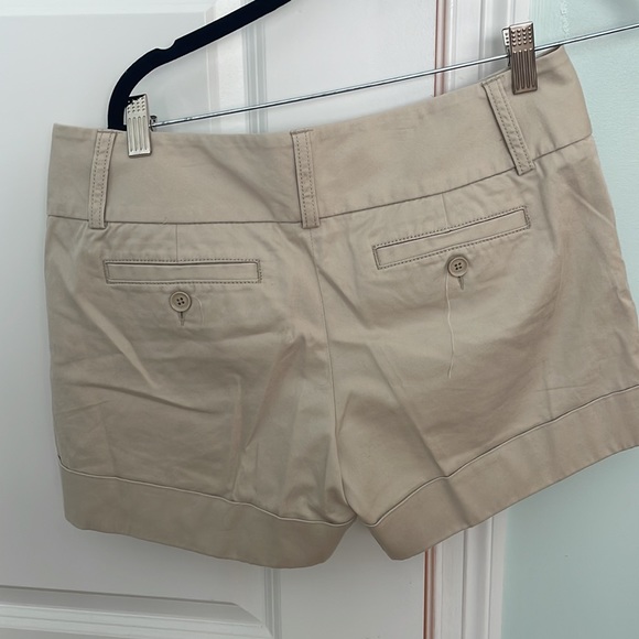 WOMENS Size 6 Express shorts - Picture 2 of 3